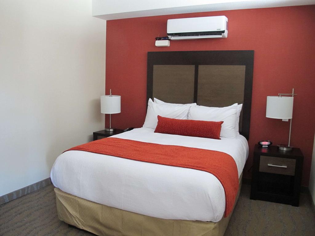 Best Western Plus Merritt Hotel Ngoại thất bức ảnh
